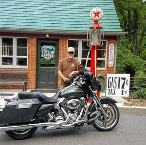 Meet your Posher, Randy